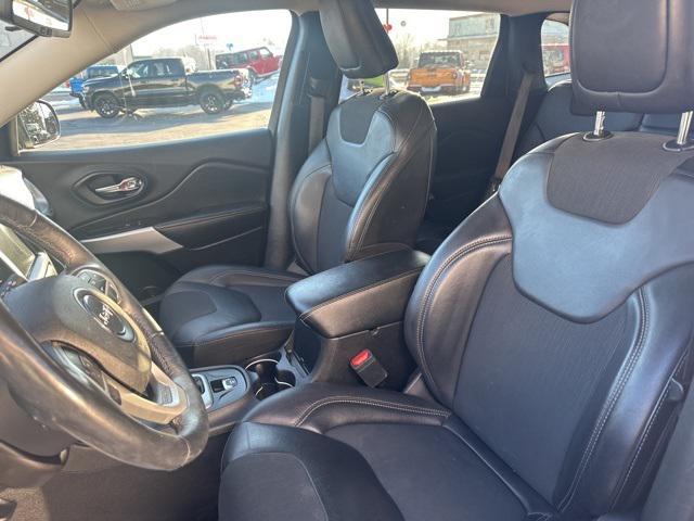 used 2018 Jeep Cherokee car, priced at $15,495