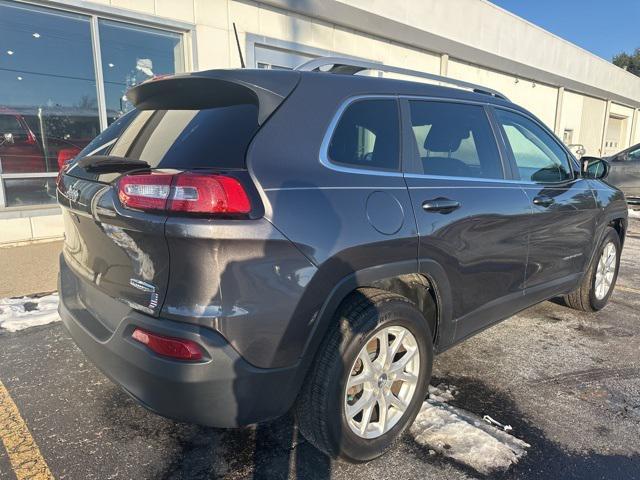 used 2018 Jeep Cherokee car, priced at $15,495