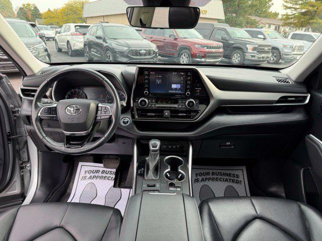 used 2021 Toyota Highlander car, priced at $27,572