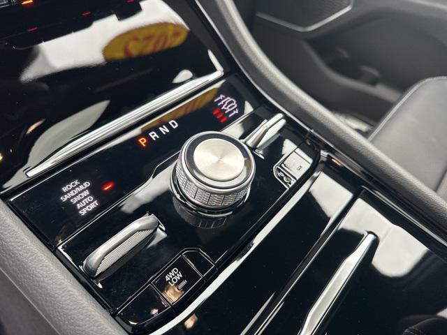 new 2025 Jeep Grand Cherokee L car, priced at $62,580