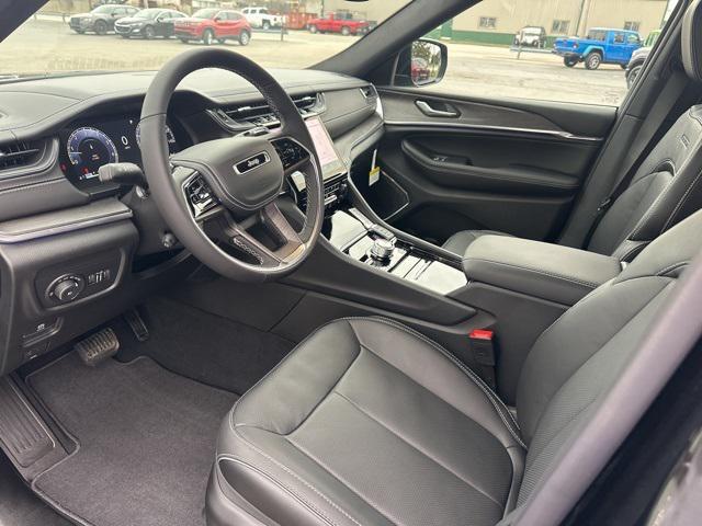 new 2025 Jeep Grand Cherokee L car, priced at $62,580