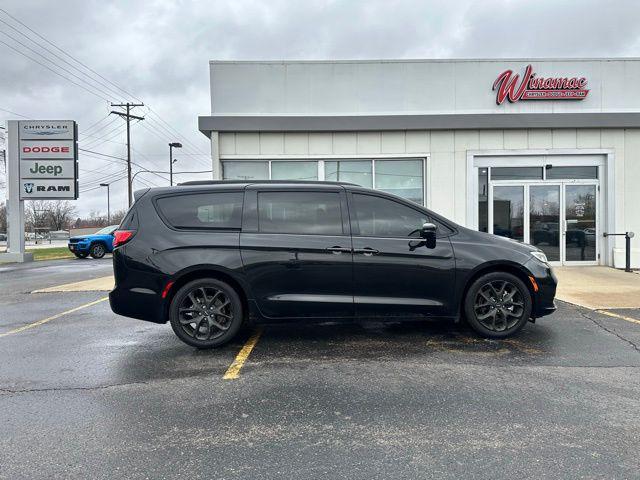 used 2021 Chrysler Pacifica car, priced at $16,376