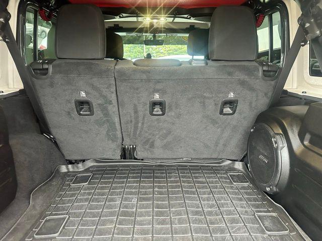 used 2021 Jeep Wrangler Unlimited car, priced at $31,495