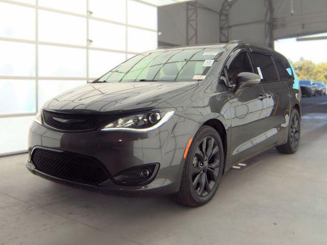 used 2020 Chrysler Pacifica car, priced at $22,890
