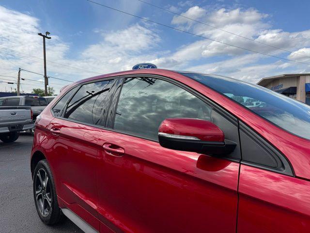 used 2024 Ford Edge car, priced at $34,885