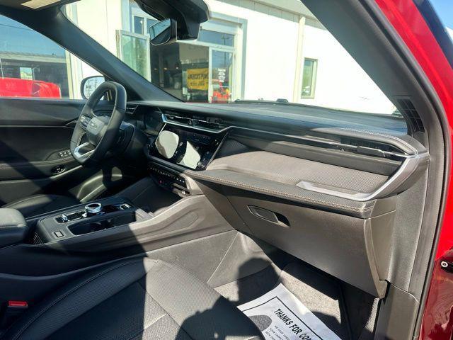 new 2026 Jeep Cherokee car, priced at $45,990