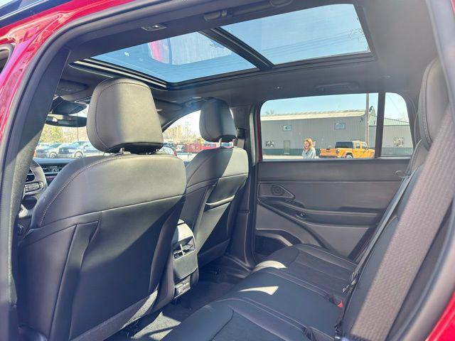 new 2026 Jeep Cherokee car, priced at $45,990