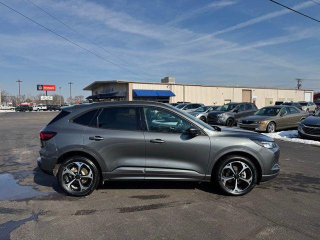 used 2023 Ford Escape car, priced at $24,999