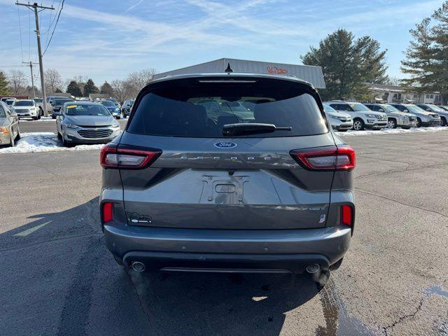 used 2023 Ford Escape car, priced at $24,999