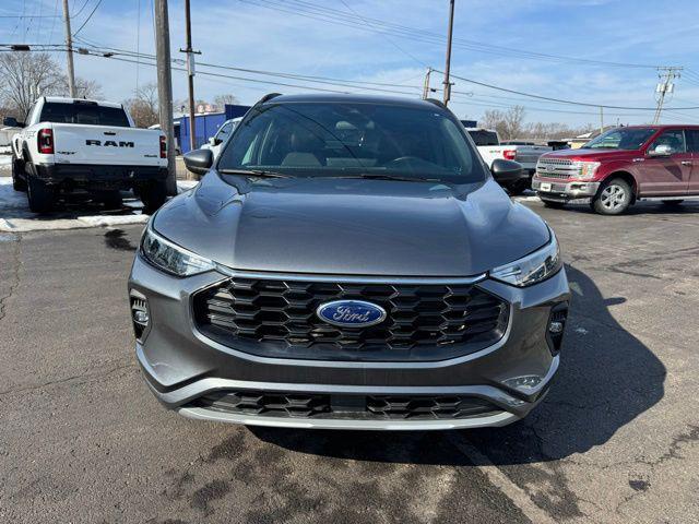 used 2023 Ford Escape car, priced at $24,999