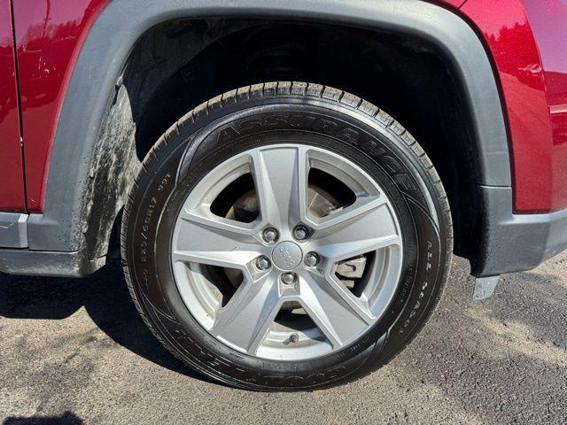 used 2022 Jeep Compass car, priced at $18,542