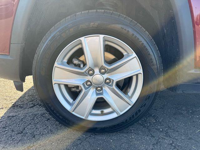 used 2022 Jeep Compass car, priced at $18,542