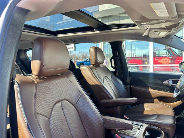 used 2018 Chrysler Pacifica car, priced at $15,550