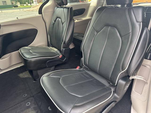 used 2022 Chrysler Pacifica car, priced at $30,357