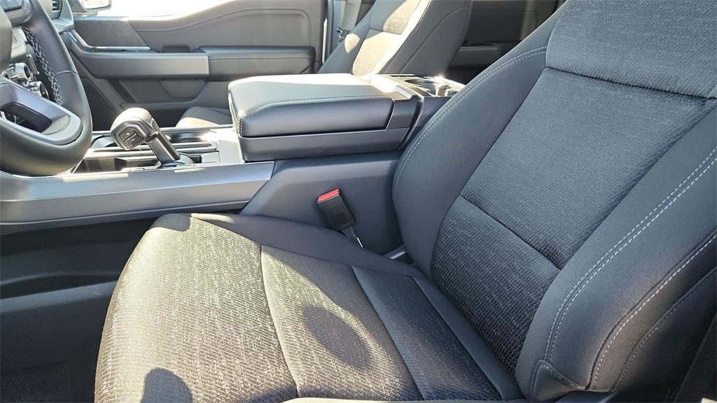 new 2025 Ford F-150 car, priced at $49,754