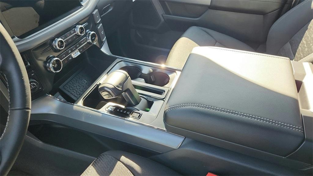 new 2025 Ford F-150 car, priced at $49,754