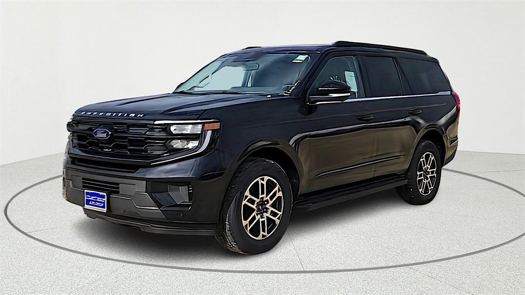 new 2025 Ford Expedition car, priced at $62,383
