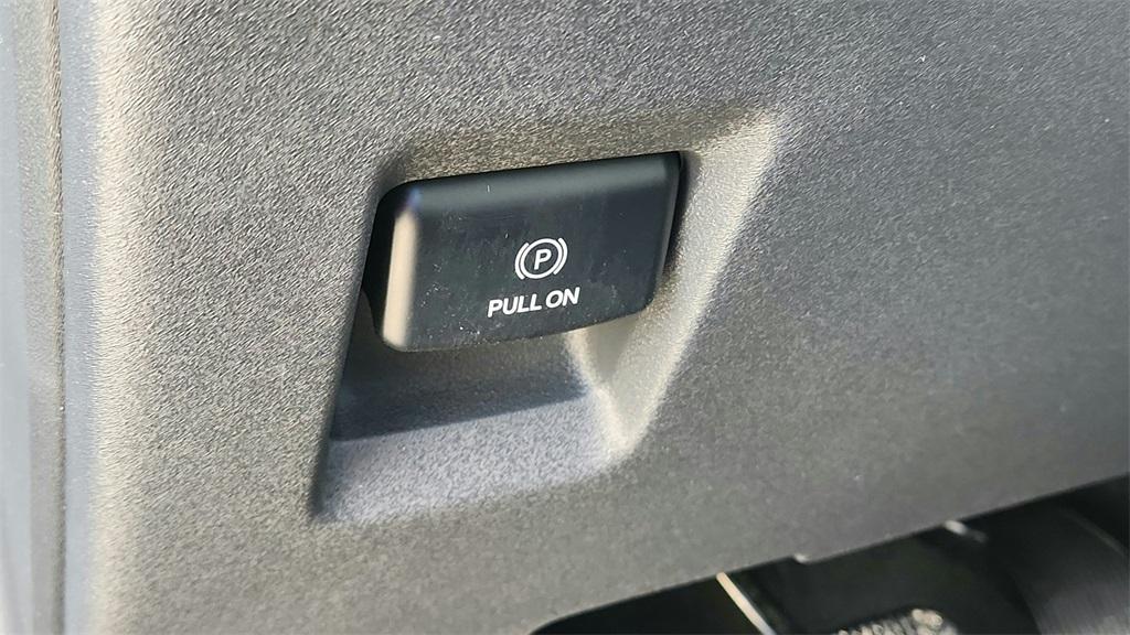 new 2025 Ford Expedition car, priced at $62,383