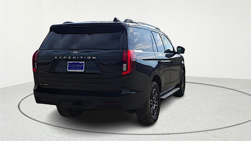 new 2025 Ford Expedition car, priced at $62,383