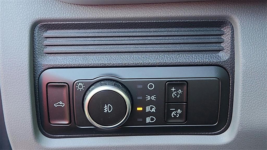 new 2025 Ford F-350 car, priced at $46,009