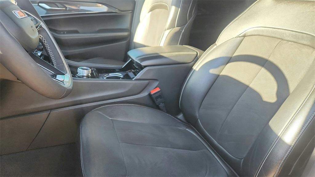 used 2023 Jeep Grand Cherokee L car, priced at $34,500