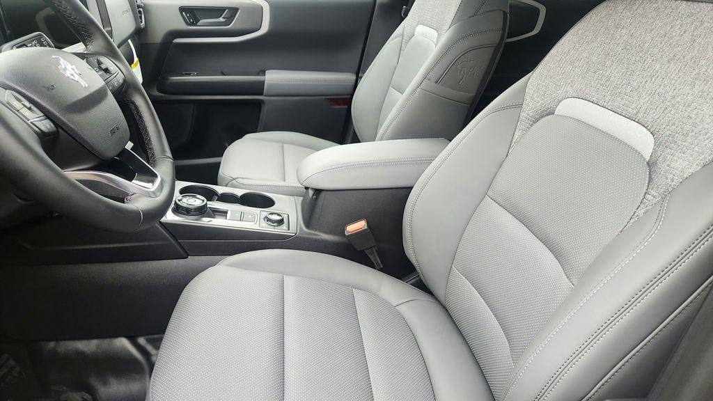 new 2025 Ford Bronco Sport car, priced at $38,254