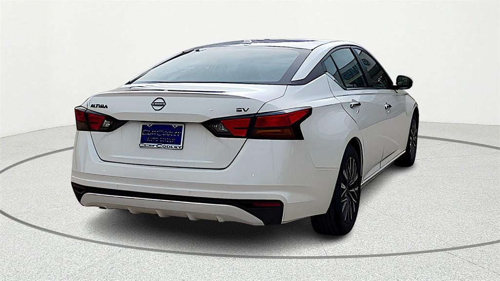 used 2023 Nissan Altima car, priced at $17,500