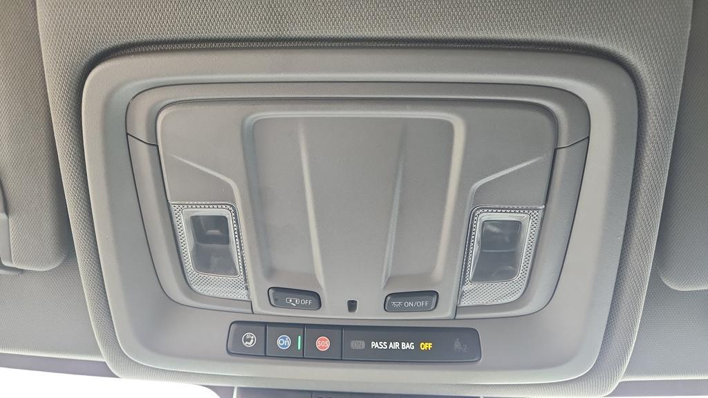 used 2024 GMC Sierra 1500 car, priced at $41,000