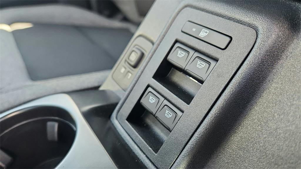 new 2025 Ford Bronco car, priced at $45,074