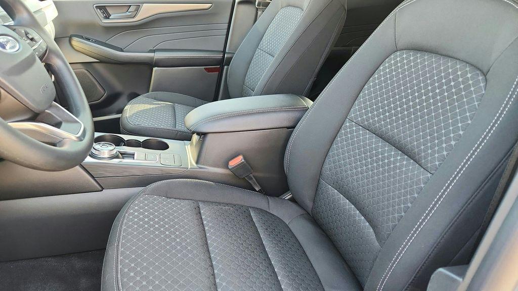 new 2026 Ford Escape car, priced at $25,536