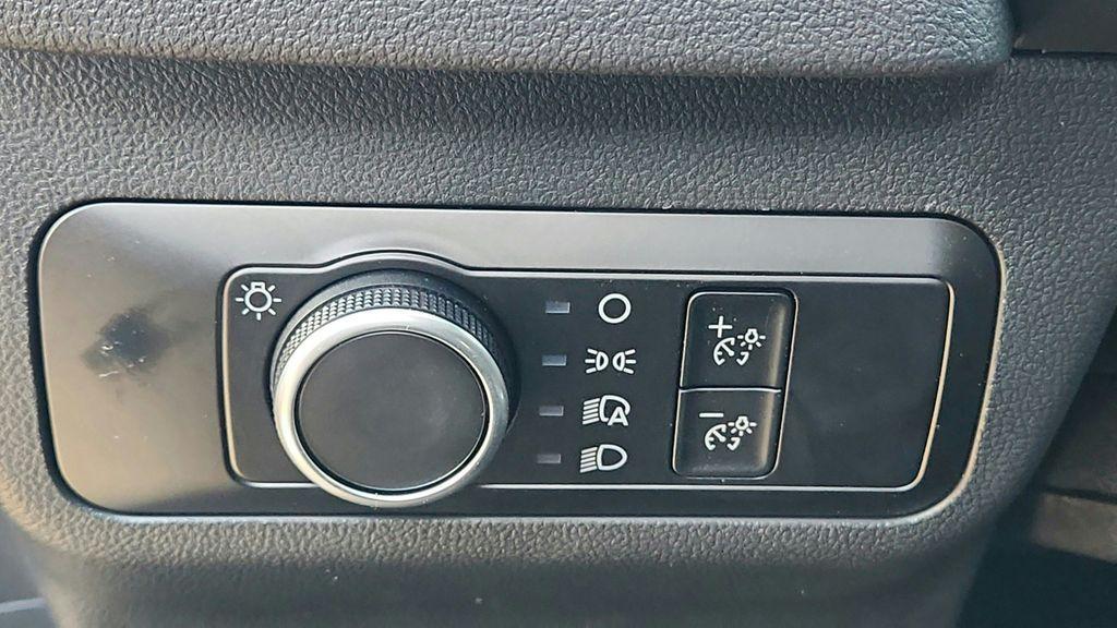 new 2026 Ford Escape car, priced at $25,536