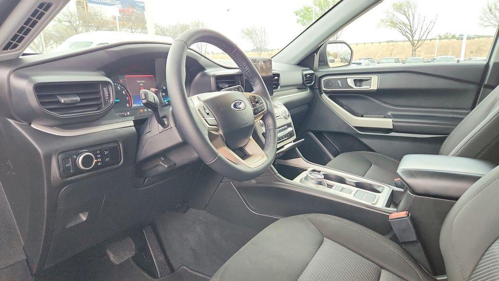 used 2024 Ford Explorer car, priced at $28,500