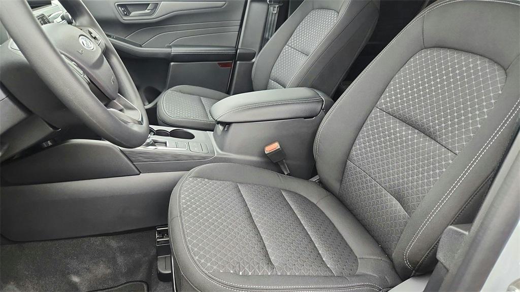 new 2026 Ford Escape car, priced at $23,571