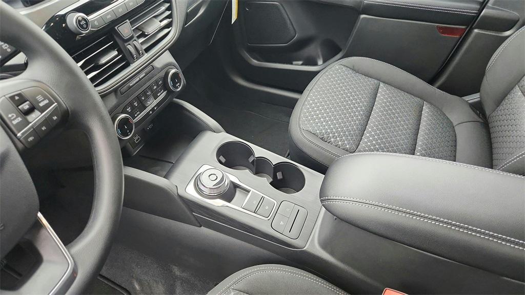 new 2026 Ford Escape car, priced at $23,571