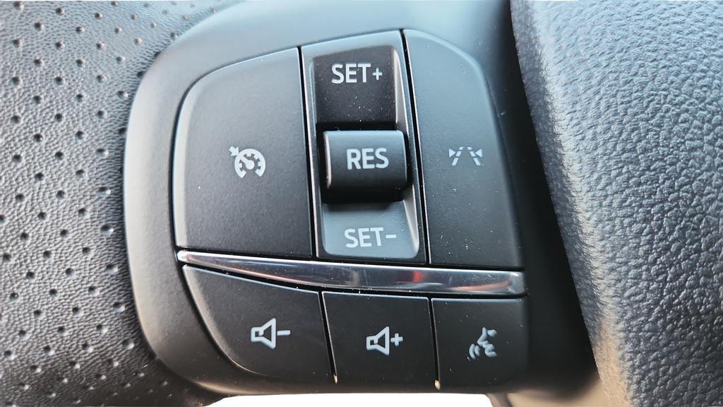 new 2026 Ford Escape car, priced at $25,882