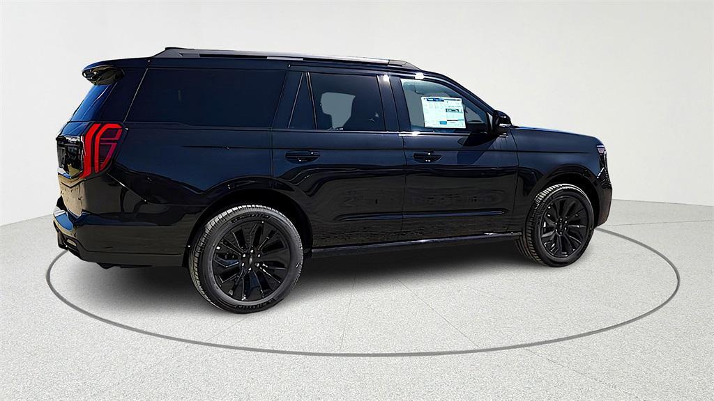 new 2025 Ford Expedition car, priced at $74,801