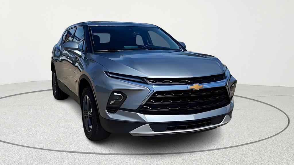 used 2024 Chevrolet Blazer car, priced at $22,109