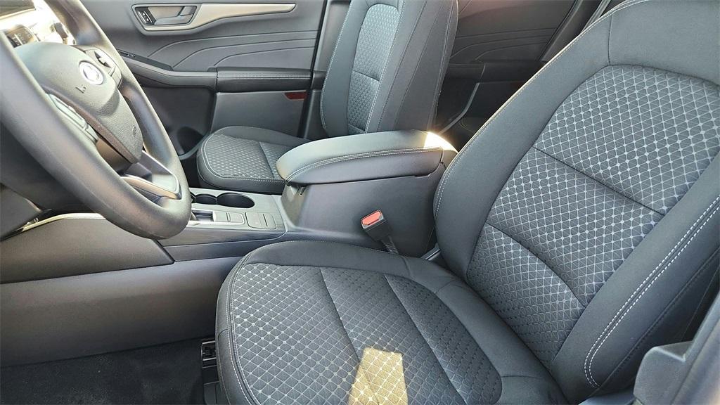 new 2026 Ford Escape car, priced at $23,576