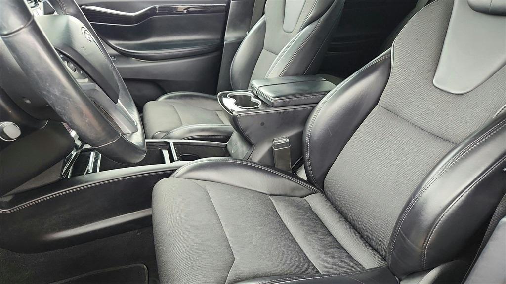 used 2018 Tesla Model X car, priced at $21,500