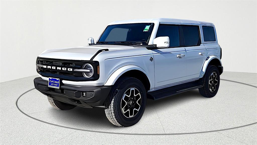 new 2025 Ford Bronco car, priced at $48,851