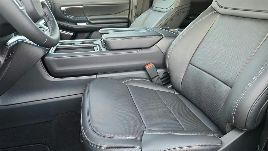 new 2026 Ford Expedition Max car, priced at $78,192