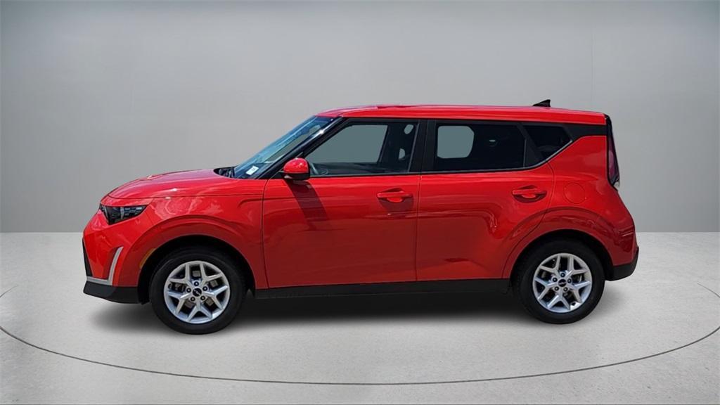 used 2024 Kia Soul car, priced at $15,888