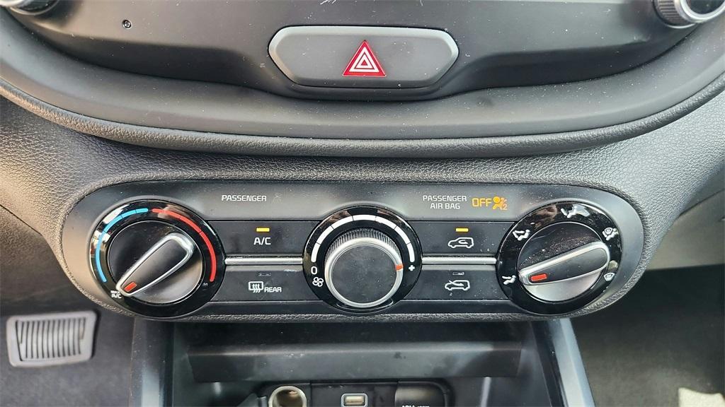 used 2024 Kia Soul car, priced at $15,888