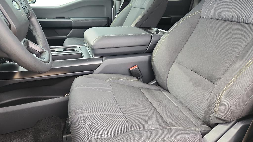 new 2025 Ford F-150 car, priced at $41,731