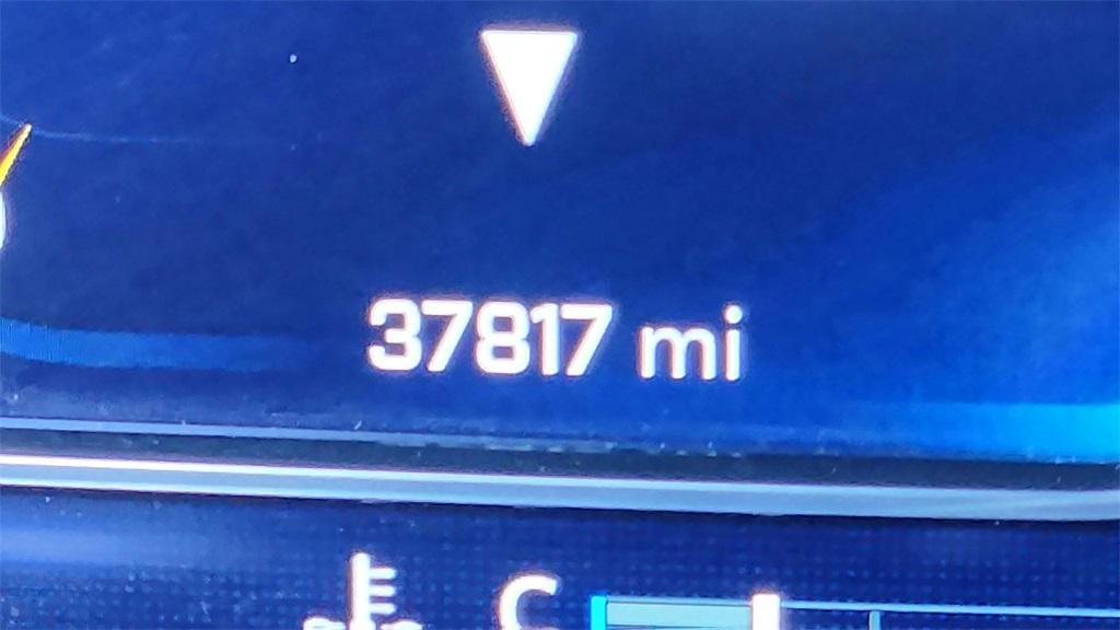 used 2025 Chevrolet Silverado 1500 car, priced at $36,988