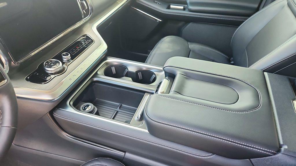 new 2026 Ford Expedition Max car, priced at $82,568