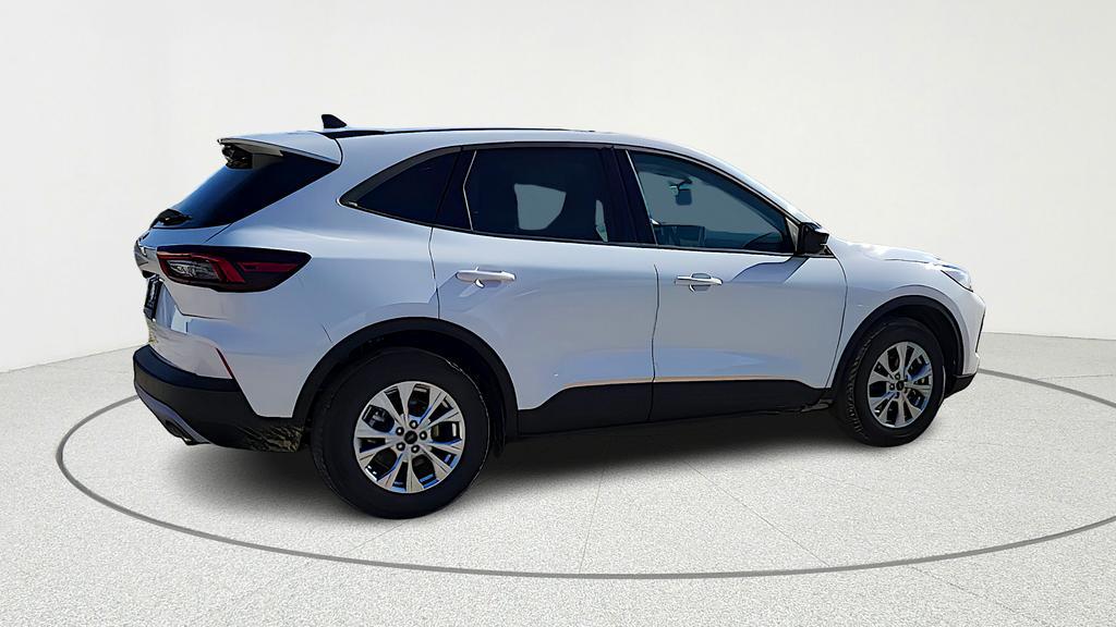 new 2026 Ford Escape car, priced at $26,476
