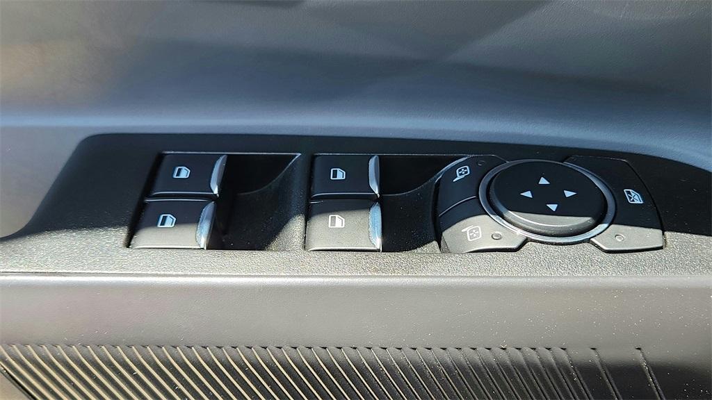 new 2025 Ford Maverick car, priced at $30,412