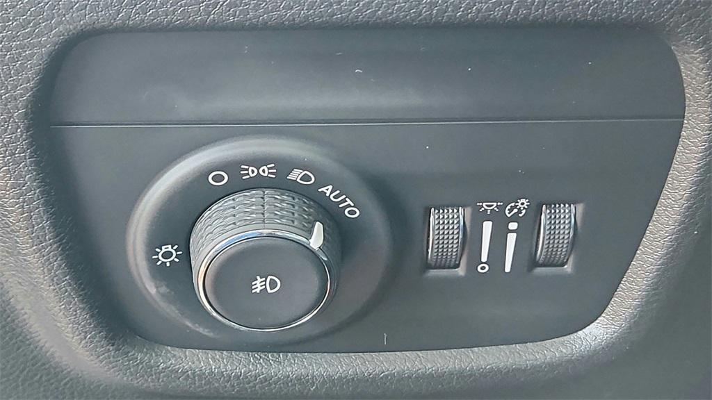 used 2022 Jeep Grand Cherokee L car, priced at $26,075