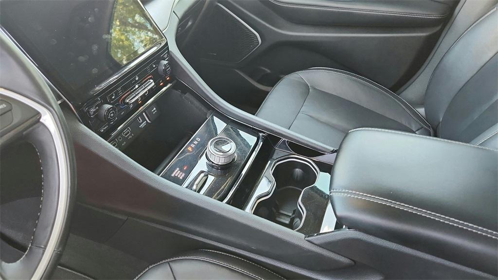 used 2022 Jeep Grand Cherokee L car, priced at $26,075